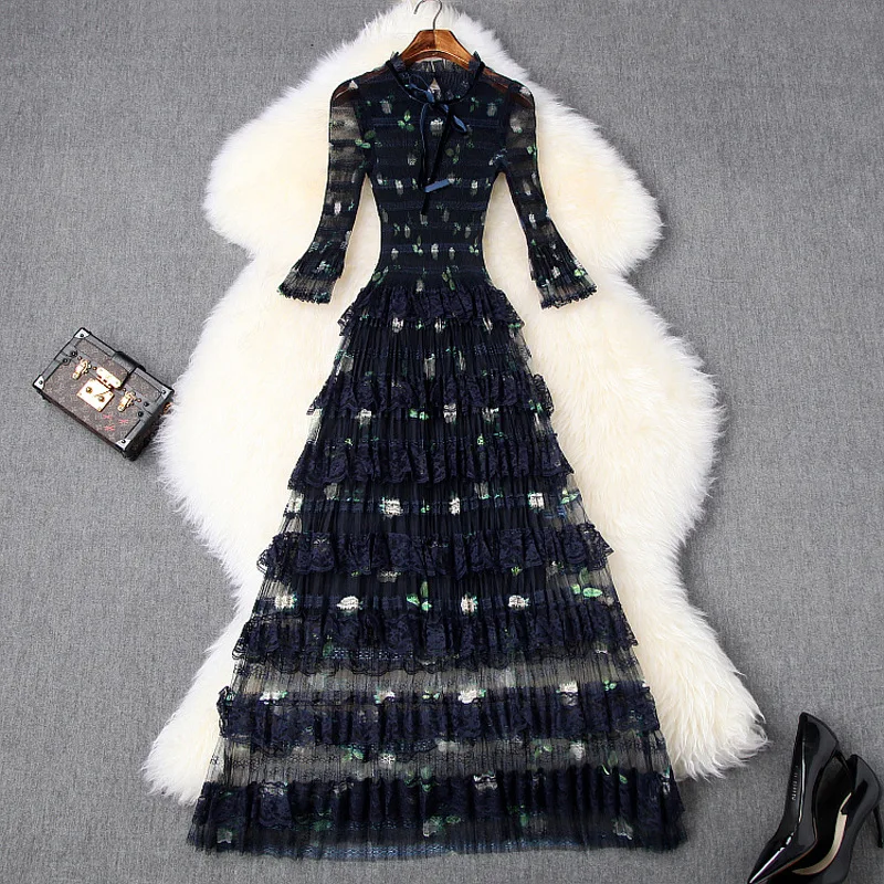 Дизайнерское длинное платье с автопортретом элегантное кружевное лоскутное