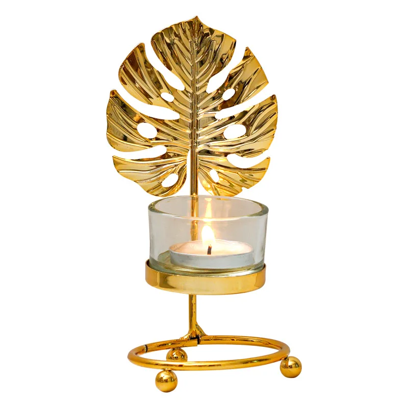 

Nordic Creative Retro Gold Candlestick Bedroom Decoration Luxury Fashion Candle Holders Wedding Decoration Table CenterpiecesA