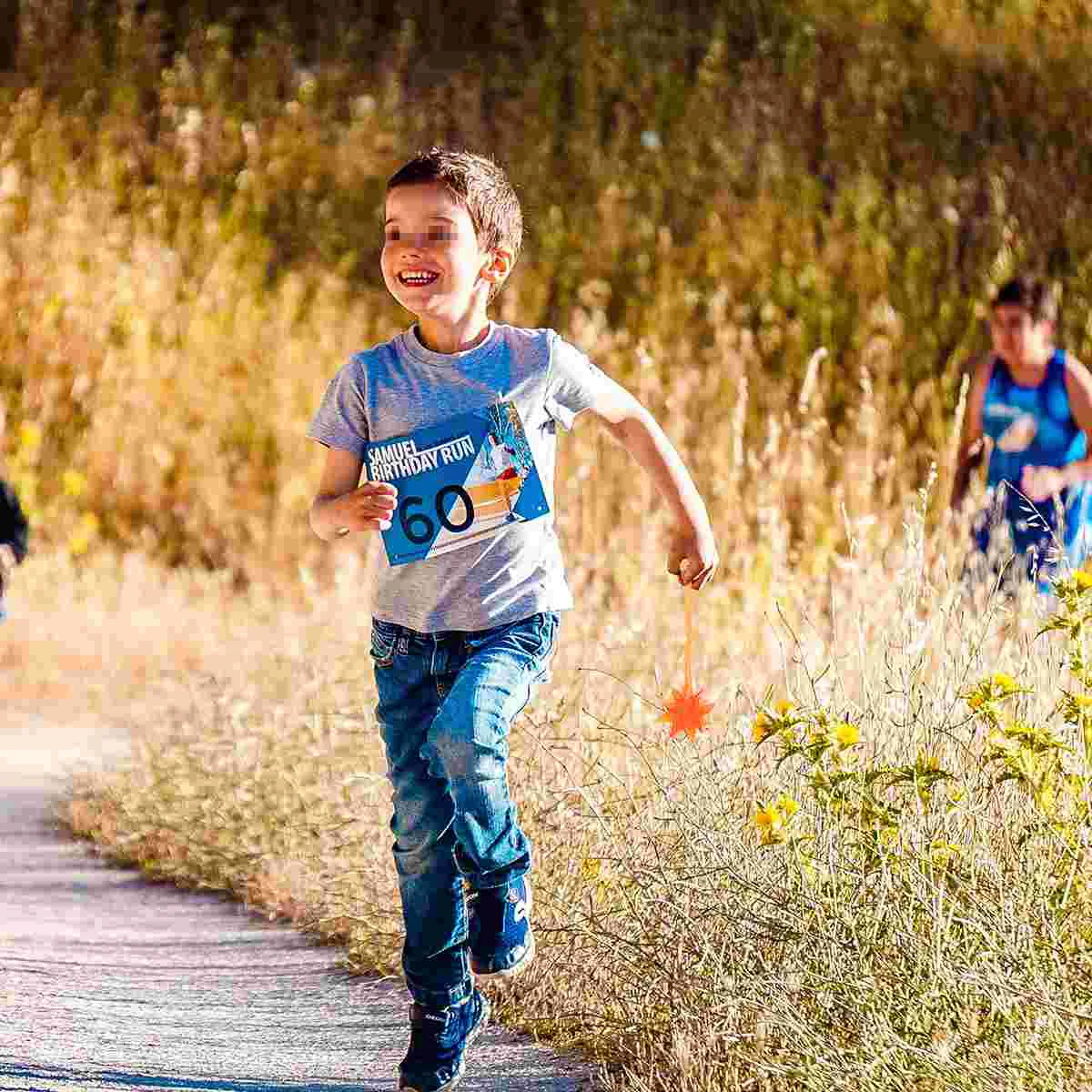 

12pcs Elastic Sticky Fingers Climbing Meteor Hammer Sticky Hand Toys Kids Party Favors (Random Color)