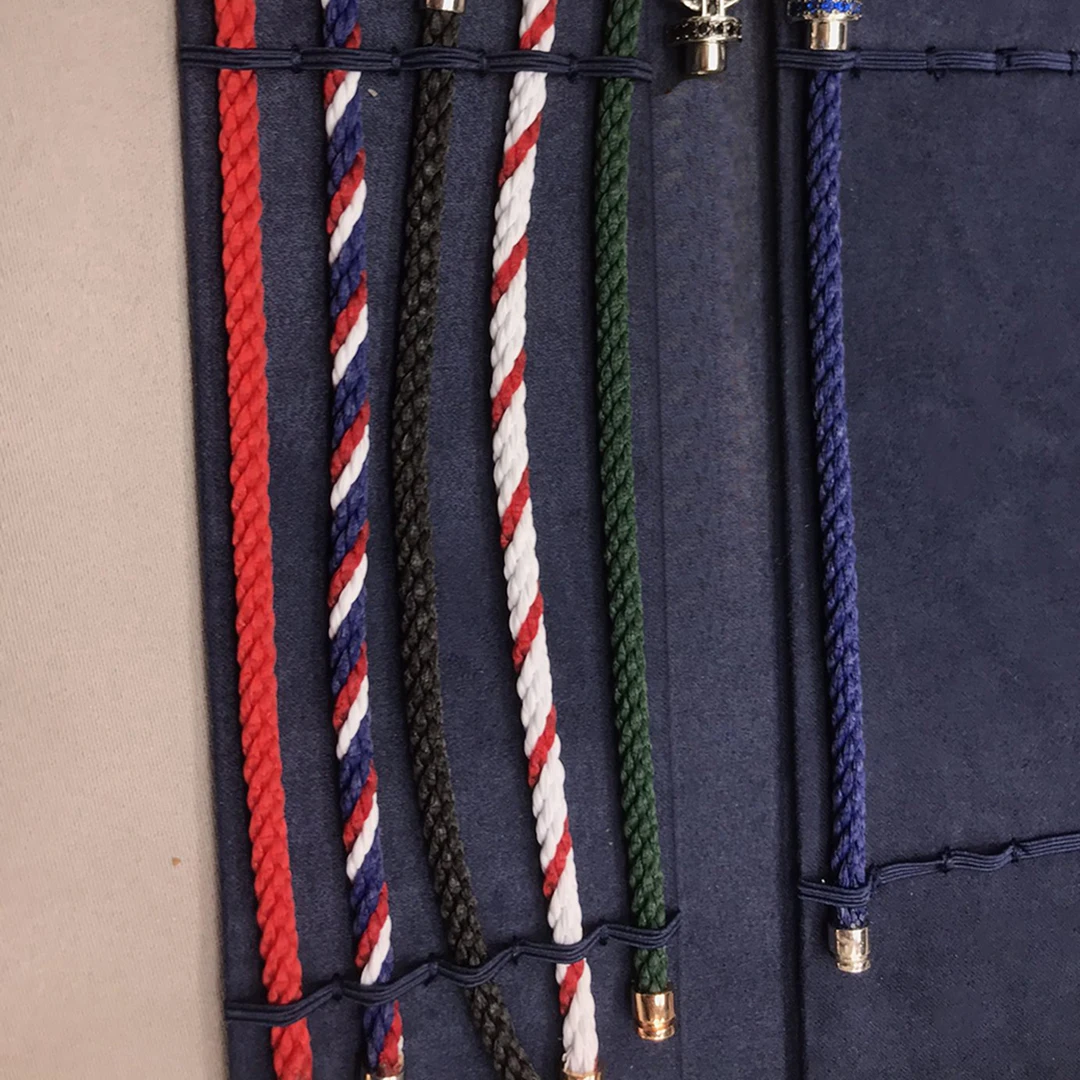 

Модные высококачественные изысканные Парные браслеты из полиэфирного волокна. Различные размеры под заказ. Различные металлические голов...