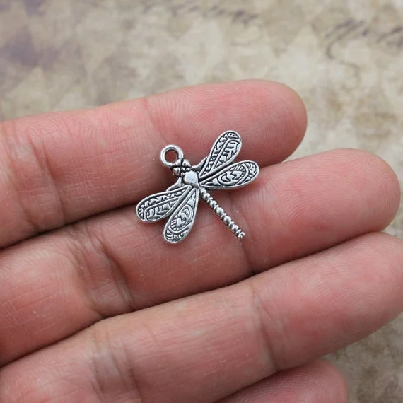 

30pcs/lot Cute Dragonfly Charms Tibetan Silver Color Tone Pendant Aesthetic Accessories Handmade DIY Jewelry Making Supplies