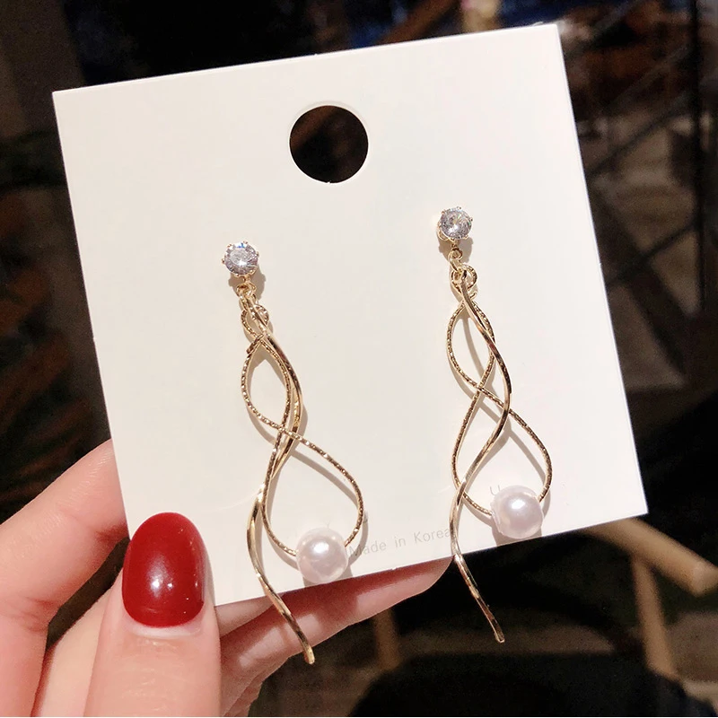 Новинка модные витые спиральные жемчужные серьги женские Модные металлические