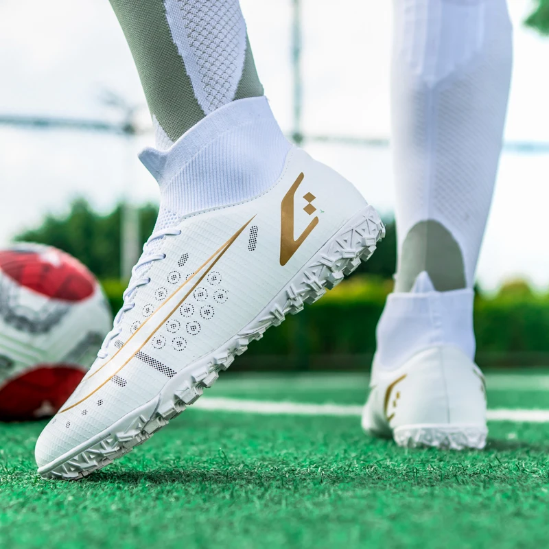 

Indoor Professional Men Football Shoes Soccer Cleats Boots Sneakers Soft Styles High Ankle Sport Turf Futsal Zapatos De Futbol