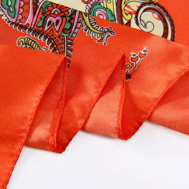 

90*90cm Fashion Head Scarf Women Floral Scarf Cashew Print Hair Scarf Square Shawls Square Neckerchief Silk Satin Hijab Scarf