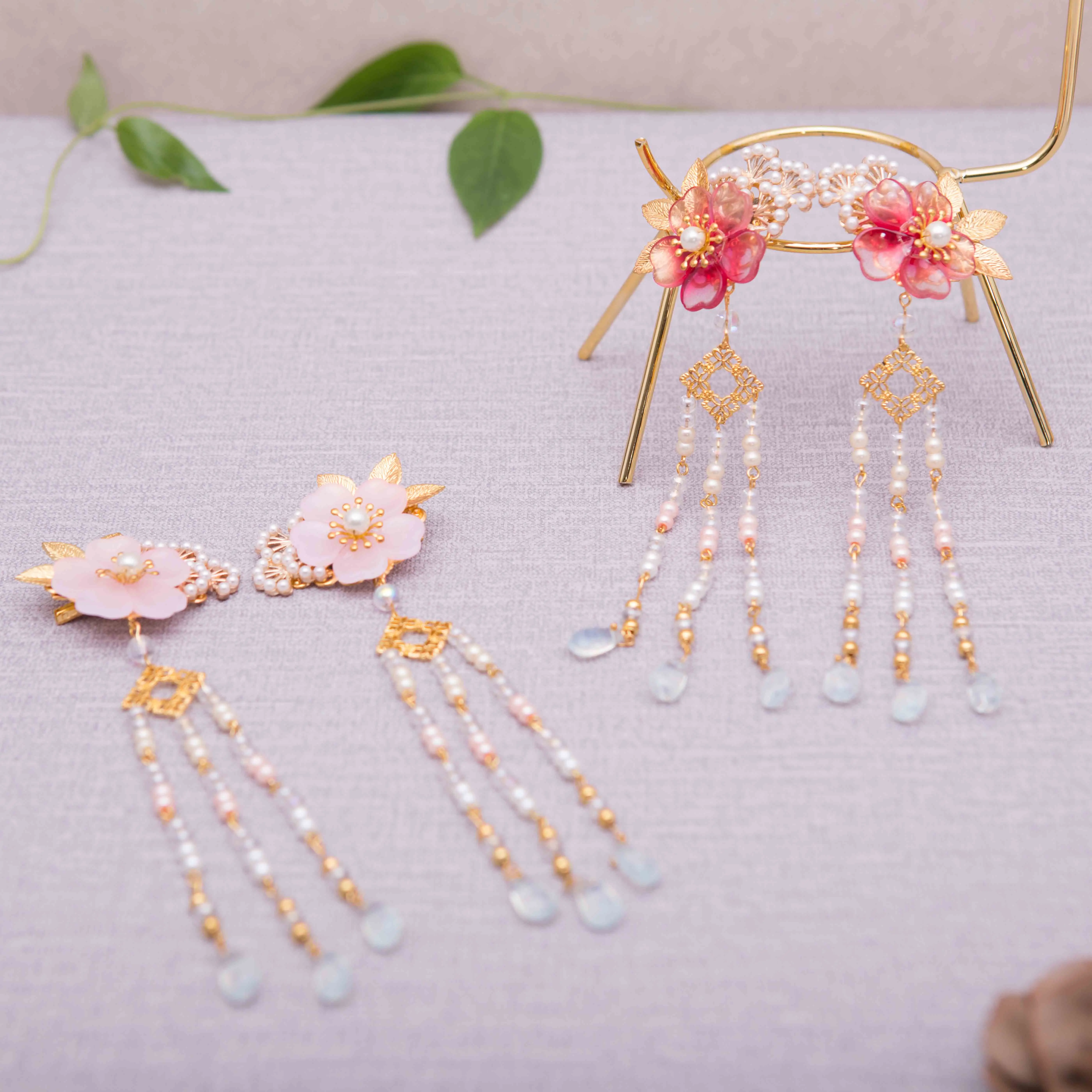 

Ручная работа Hanfu аксессуары-кисточки step Вибрирующая голова тиара зажим супер фея свежие антикварные аксессуары для волос изысканный зажим...