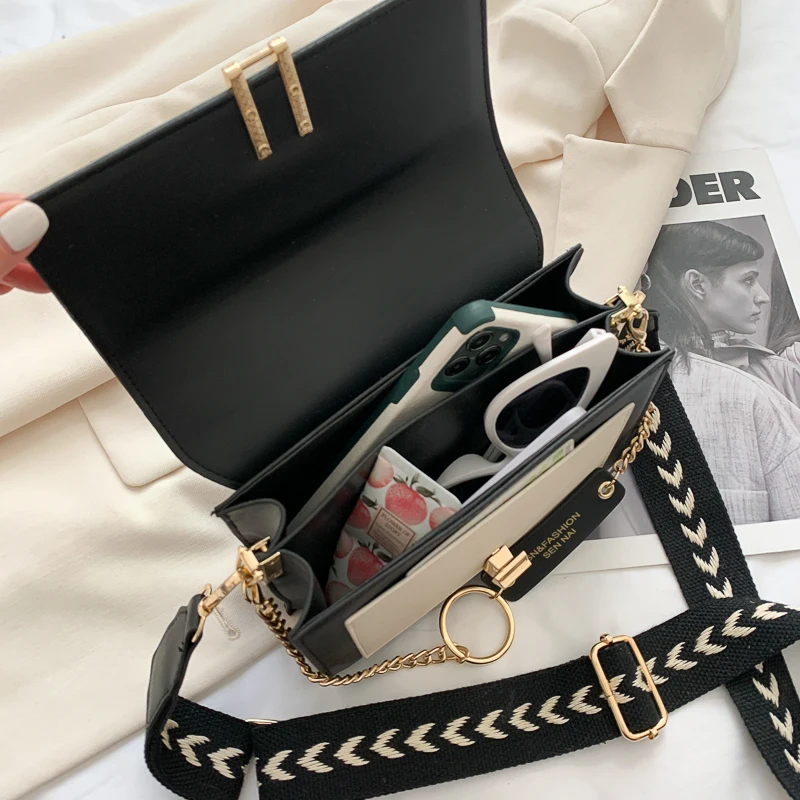 

New Fashion Wide Shoulder Strap Crossbody Bags for Women 2021Simple Style Shoulder Bags Pu Leather Chain Small Square Bag