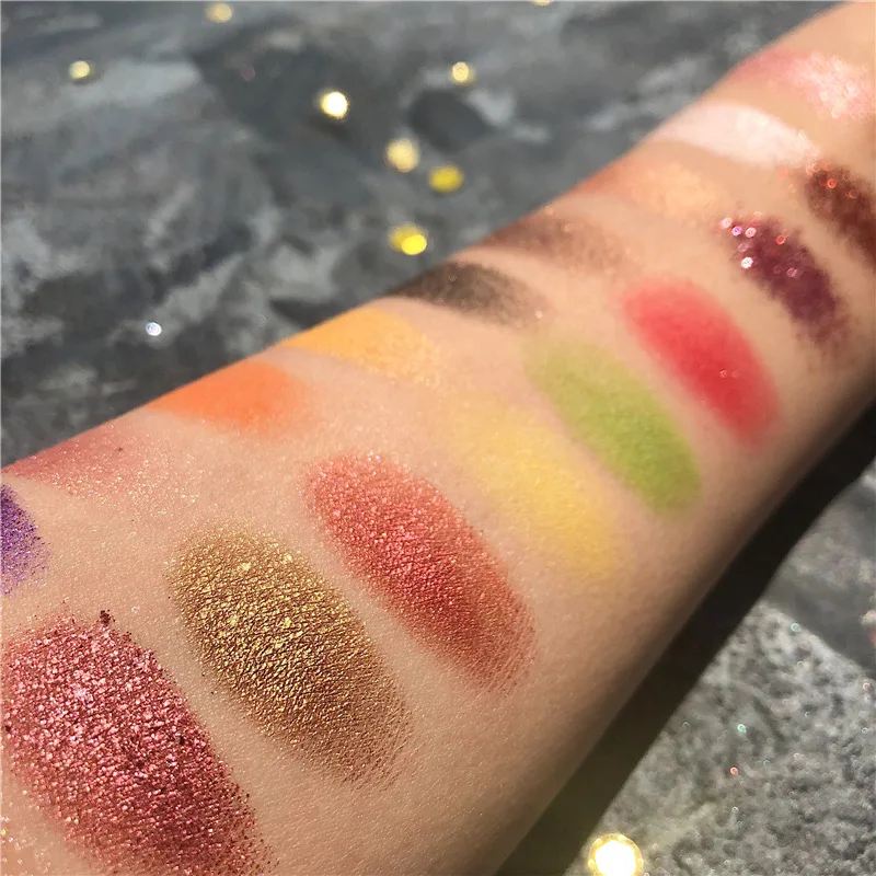 35 Color Diamond Holographic Eyeshadow Palette Shimmer Matte Creamy Metallic EyeShadow Pallete Glitter Pigmented Makeup Palette