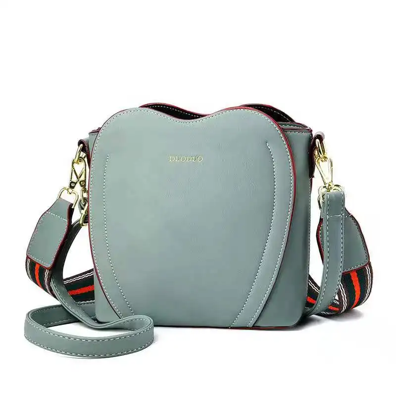 

Новая женская сумка, новинка 2021, трендовая сумка-мессенджер на одно плечо, осень и зима, маленькая широкая сумка на плечо, сумка-мешок с надпи...