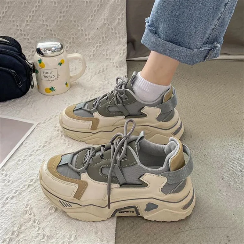 Кроссовки женские на платформе Вулканизированная подошва кроссовки в Корейском