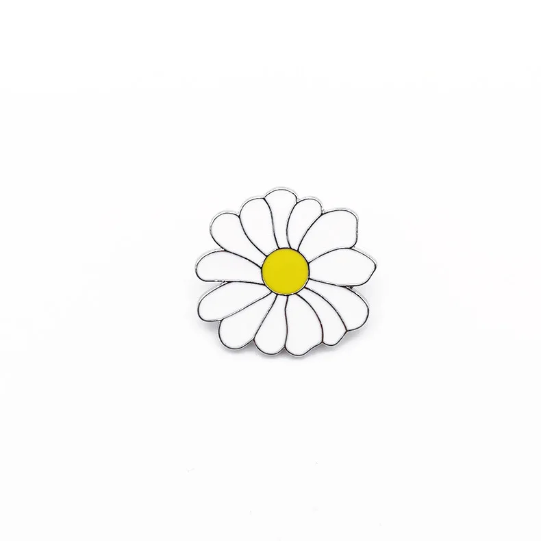 

G-Dragon Daisy Cute Badge Flower Women Brooches Enamel Pins Fashion Jewelry Bag Hat Denim Pin Accessories Gift Brooch For Kids