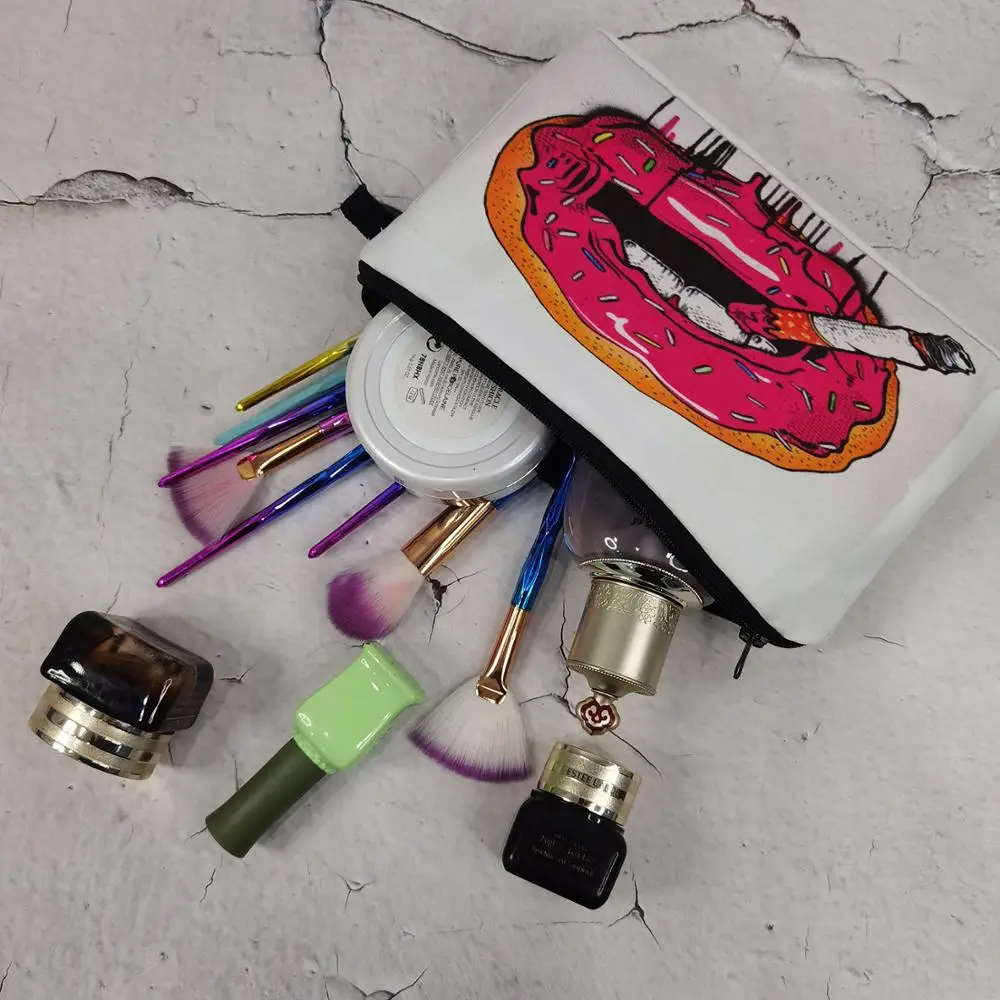 

Personality Cosmetics Bags for Women Fashion Cartoon Printed Makeup Bag Pretty Storage Organizer Bag for Women Mini Beauty Bag