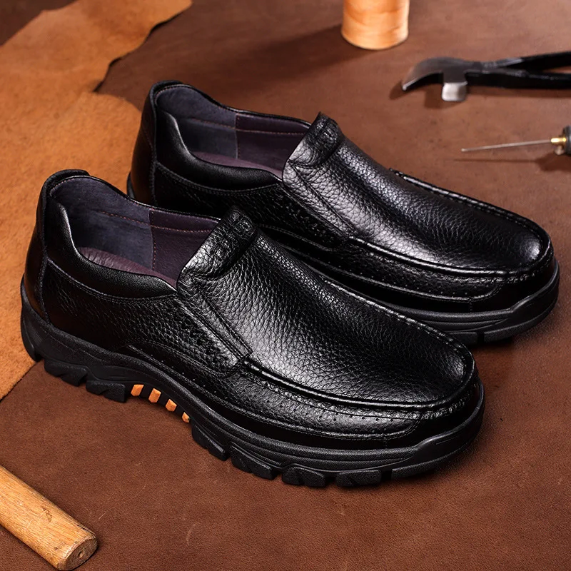 

New Fashion 2020 Spring Autumn Men Dress Shoes Business Male Leather Shoes Solid Color Men Work Shoes Slip-on Round Toe 46