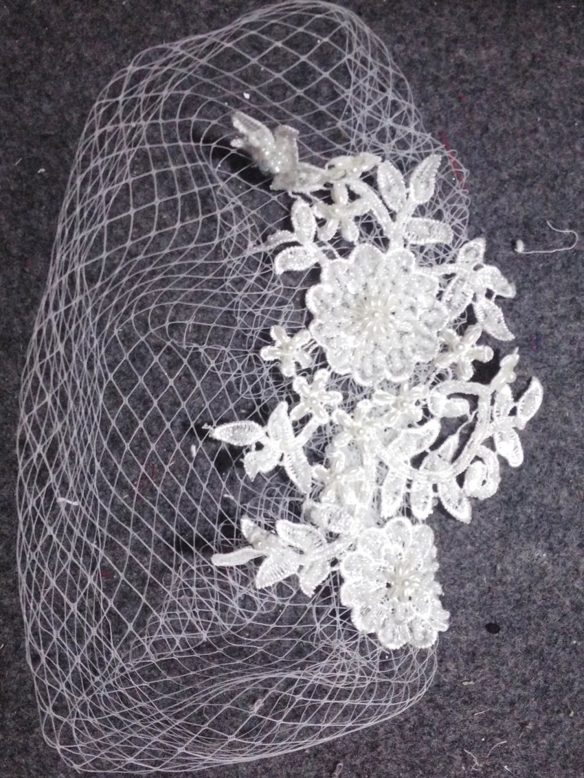 Кружевная свадебная фата с аппликацией ручной работы бисером Фата для птичьей