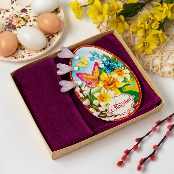 Полотенце с открыткой &quotСо светлой Пасхой&quot 30*60 см фуксия 100% хлопок 340 г/м6