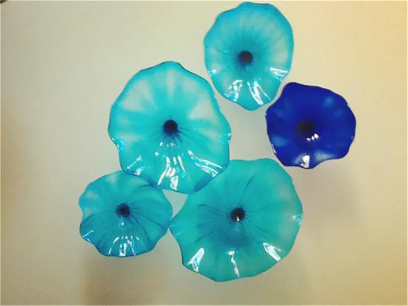 

Modern Handicraft Blown Murano Glass Plates Color Blue Lutus Flower Wall art