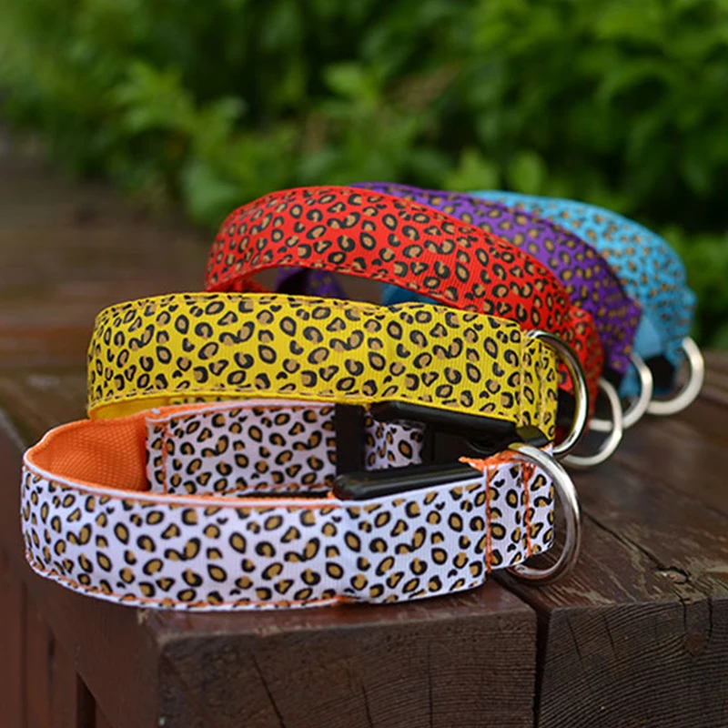 Светодиодный ошейник для собак мигающий в темноте 3 режима освещения