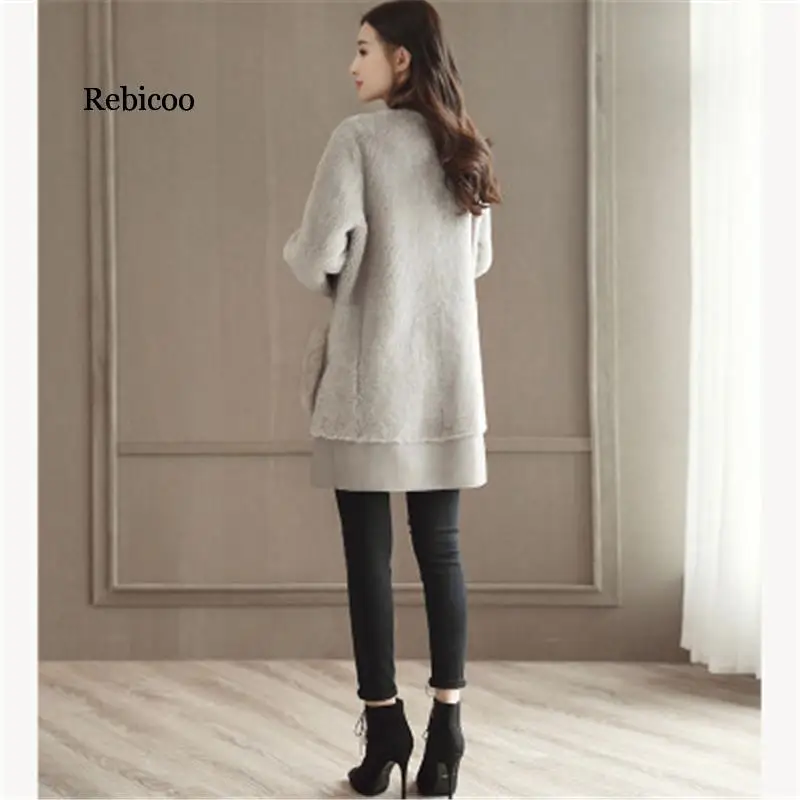 Пальто женское зимнее из искусственного меха длинное однотонное