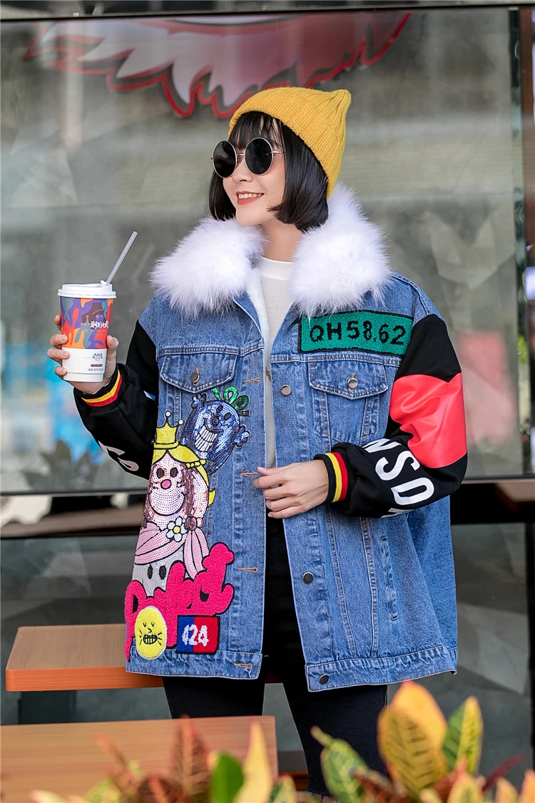 

Thailand tide brand plus velvet thick big fur collar denim jacket female loose heavy industry cartoon sequined cotton jacket