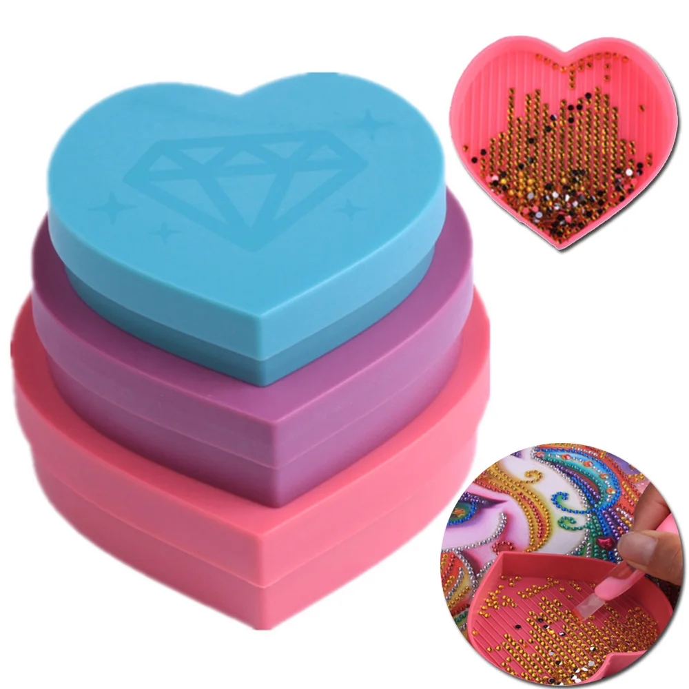 

5D Diamond Painting Tools Love Heart Shape Tray 3 pieces large-Capacity Tray for 5D DIY Square/Round Diamonds Painting