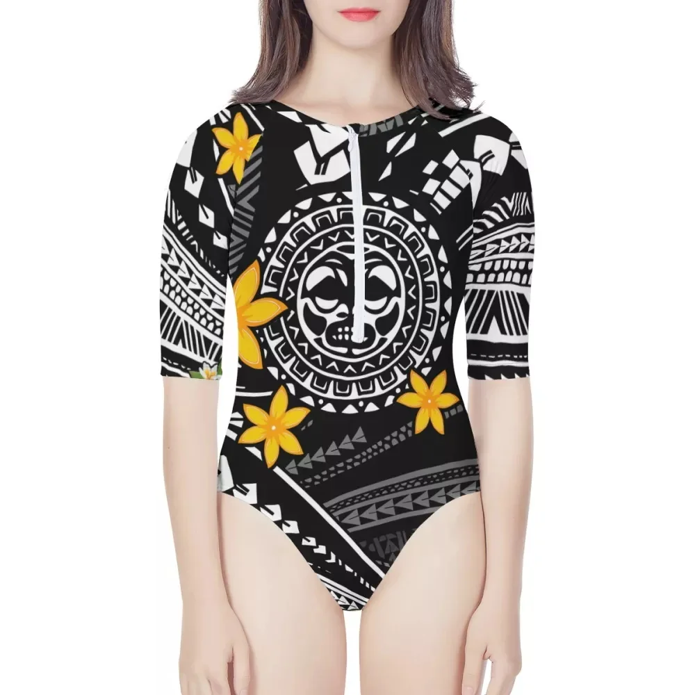 

Для женщин Одна деталь купальника