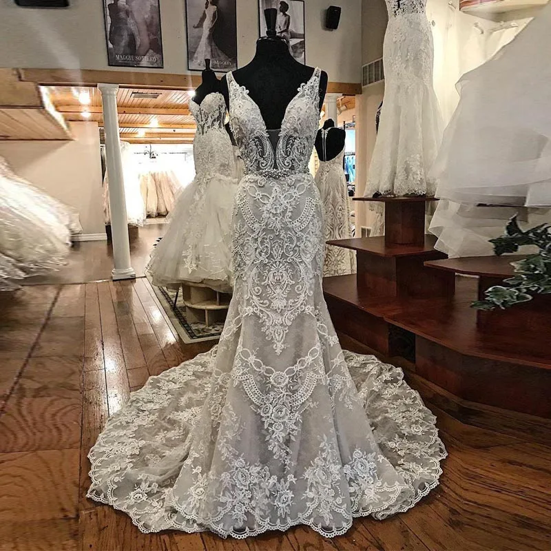 

Mermaid Wedding Dresses Plunging V Neck Appliqued Lace Beaded Sash Bridal Gown Backless Sweep Train Wedding Dress