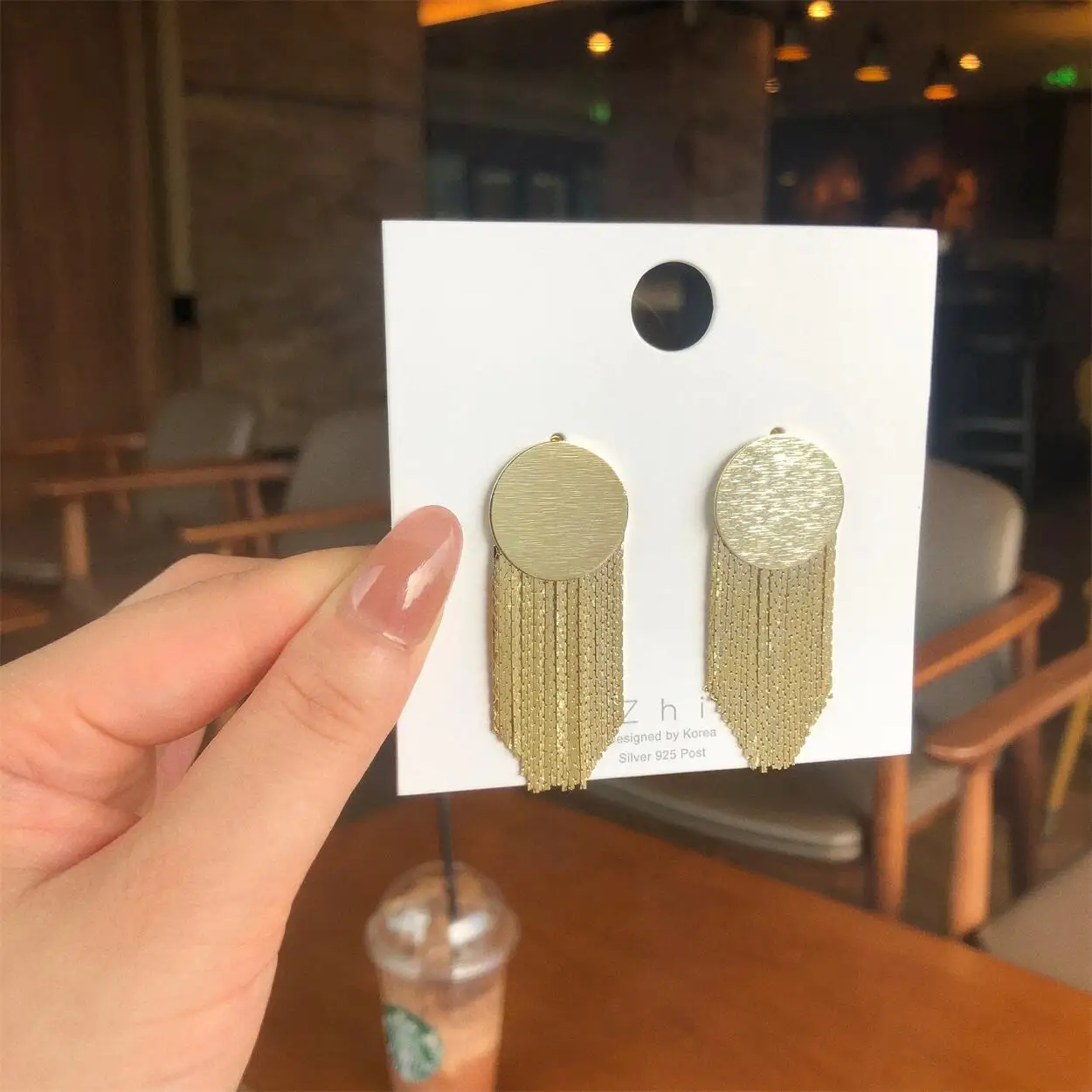 

Модные нестандартные длинные женские свадебные аксессуары с кисточками и гальваническим покрытием, большие темпераментные серьги в стиле ...