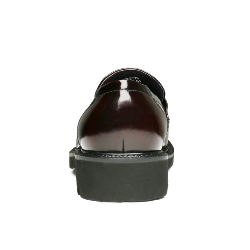 Туфли мужские из лакированной кожи лакированная кожа без застежки круглый носок