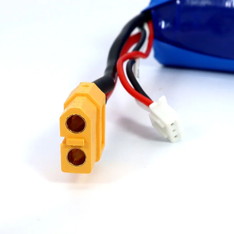 

7.4V 12Ah 8Ah 10Ah 18650 lithium battery 8.4V rechargeable battery 10C 100A is used for the discharge of aircraft model aircraft