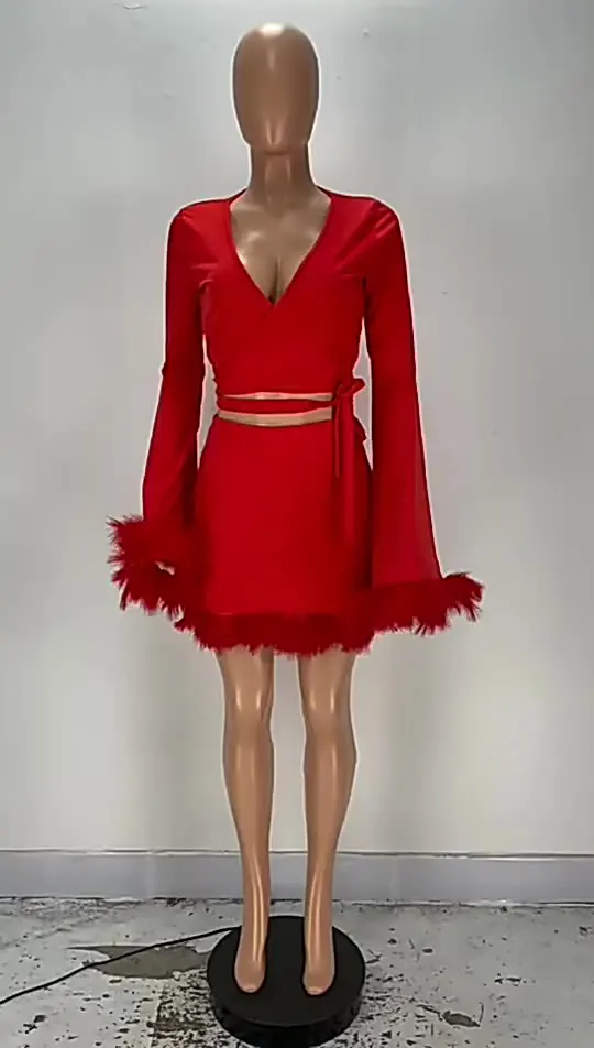 

Готов к отправке Летний Новый Стиль Модный рукав-годе v-образный вырез бандажный кроп-топ 2021 Новое поступление перо комплект из 2 частей