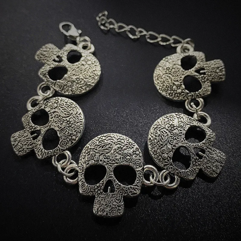 

Gothic Skull Bracelet, 5 Skull Link Bracelets, Retro Exaggerated Skull Halloween Jewelry
