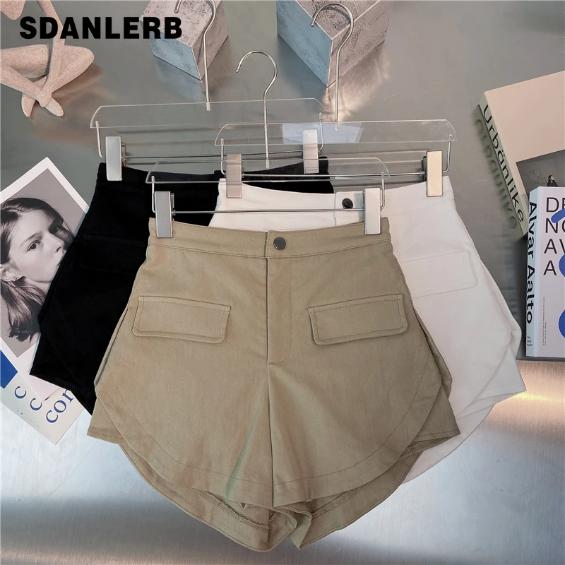 

High Waist All-Matching Casual Shorts Women 2021 Summer New French Side Slit Retro A- Line Hot Pants Female Loose Short Pants