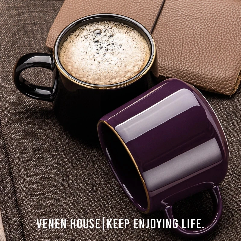 

Кофейная кружка и блюдце из костяного фарфора, набор в европейском стиле, роскошная Бытовая высококачественная керамическая Подарочная ко...