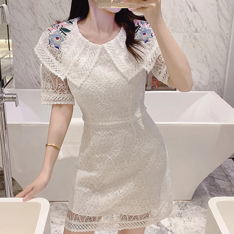 

Summer White Dress Women Floral Embroidery Party Dress Sweet High Waist Hollow Out Mini Dress A-Line Peter Pan Collar 2021 C028