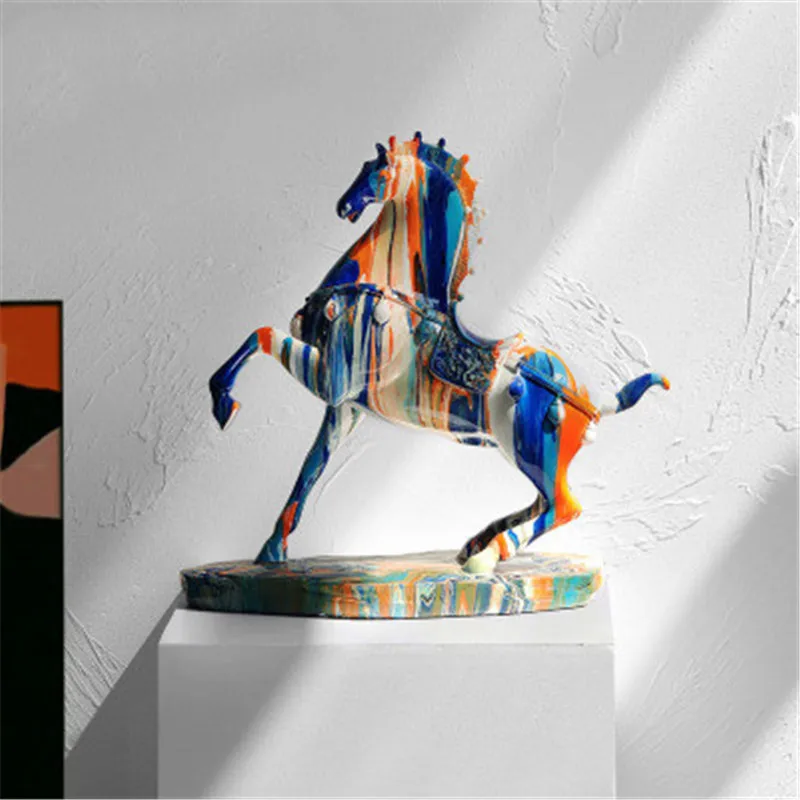 

Nordic Artware High-end Splash Color Horse Statue Creative Lucky Figurines Living Room Home Decor Sculpture A3014