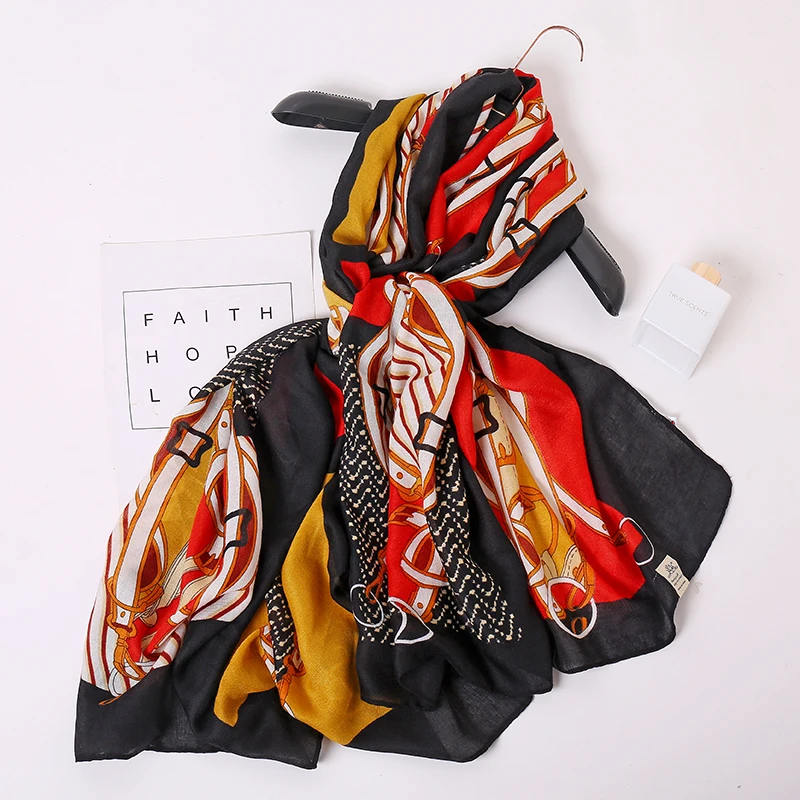 

2020 Brand Autumn winter women beach quality shawl cotton scarf lady fashion scarves bandana pashmina wrap hijab muffler