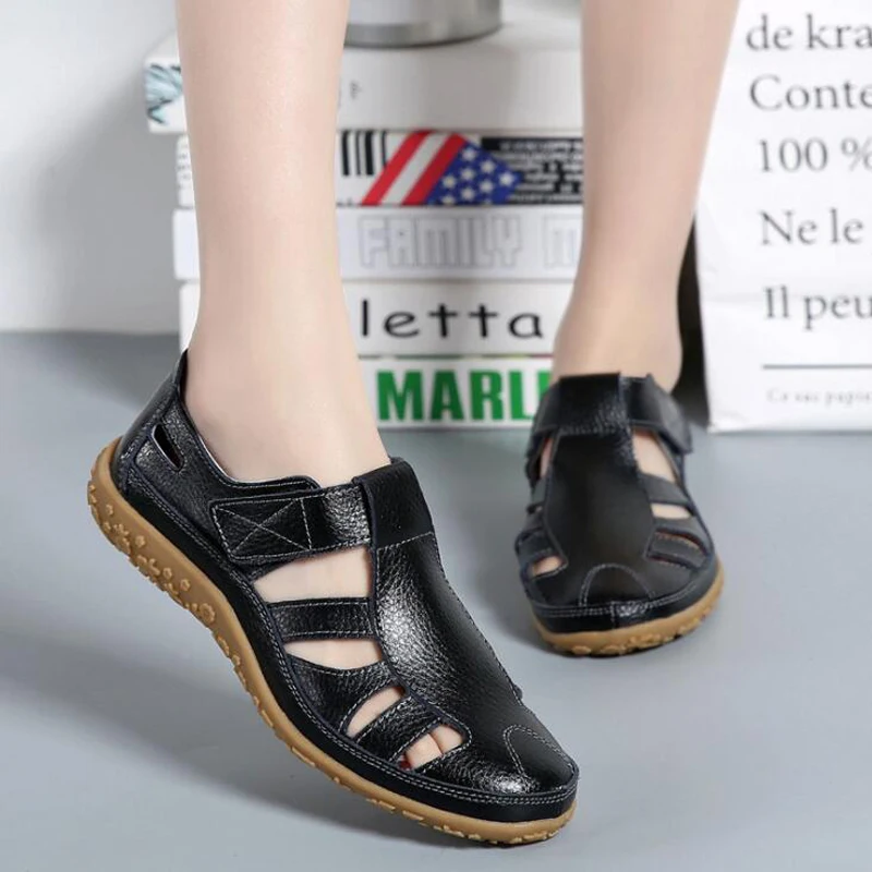 Летние женские сандалии Кожаная обувь на плоской подошве с перфорацией Женская