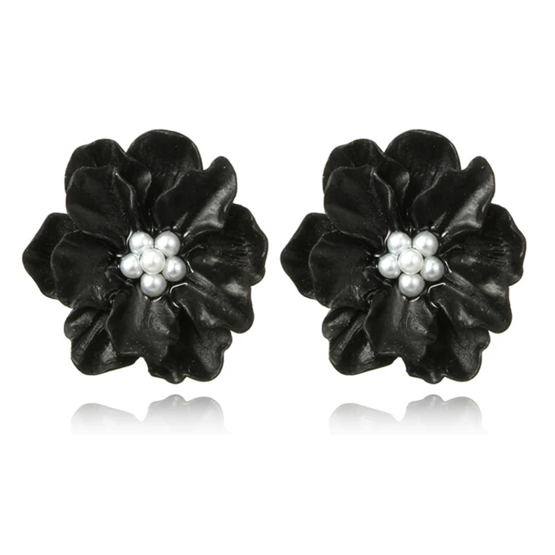 Ladies Stud Earrings Fashion Simple Korean Style Three-dimensional Camellia Women Wild Jewelry | Украшения и аксессуары