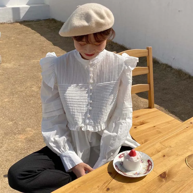 

2021 New Spring Retro Palace Style Heavy Industry All-Match Shirt Ruffles White Elegant Fashion Lantern Sleeve Women Blouse Top