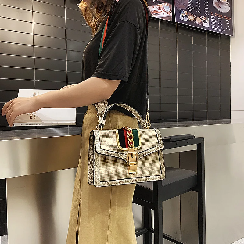 Женская сумка женская через плечо атласная Новинка 2019 Сумка с цепочкой модная