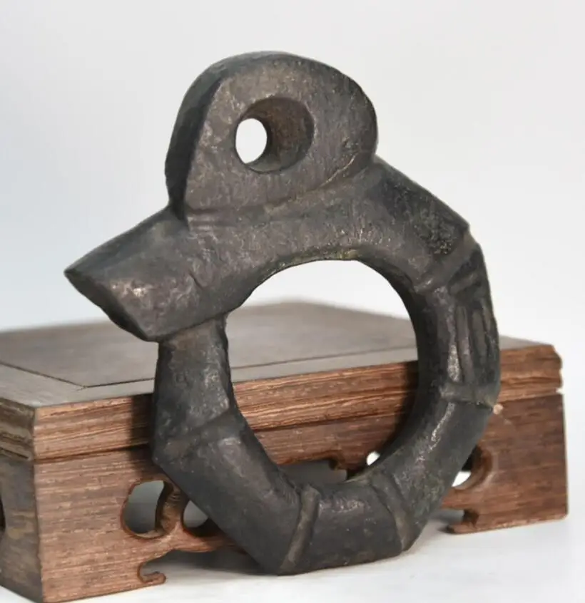 Хуншанская культура архаизированная черная железная метеорит Нефритовая свинья