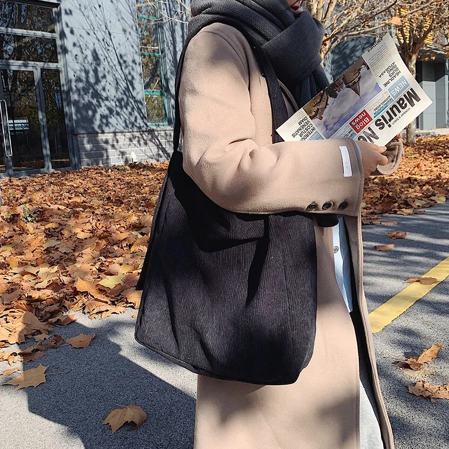 

Casual Corduroy Shoulder Bags for Women Winter Fashion Trending Handbags Large Capacity Women's Handbag Travel Hand Bags Women