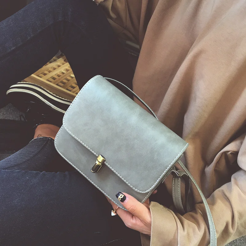 

New Female Bag Small Square Bag Fashion Handbag Retro Shoulder Bag Messenger Bag Mobile Phone Bag