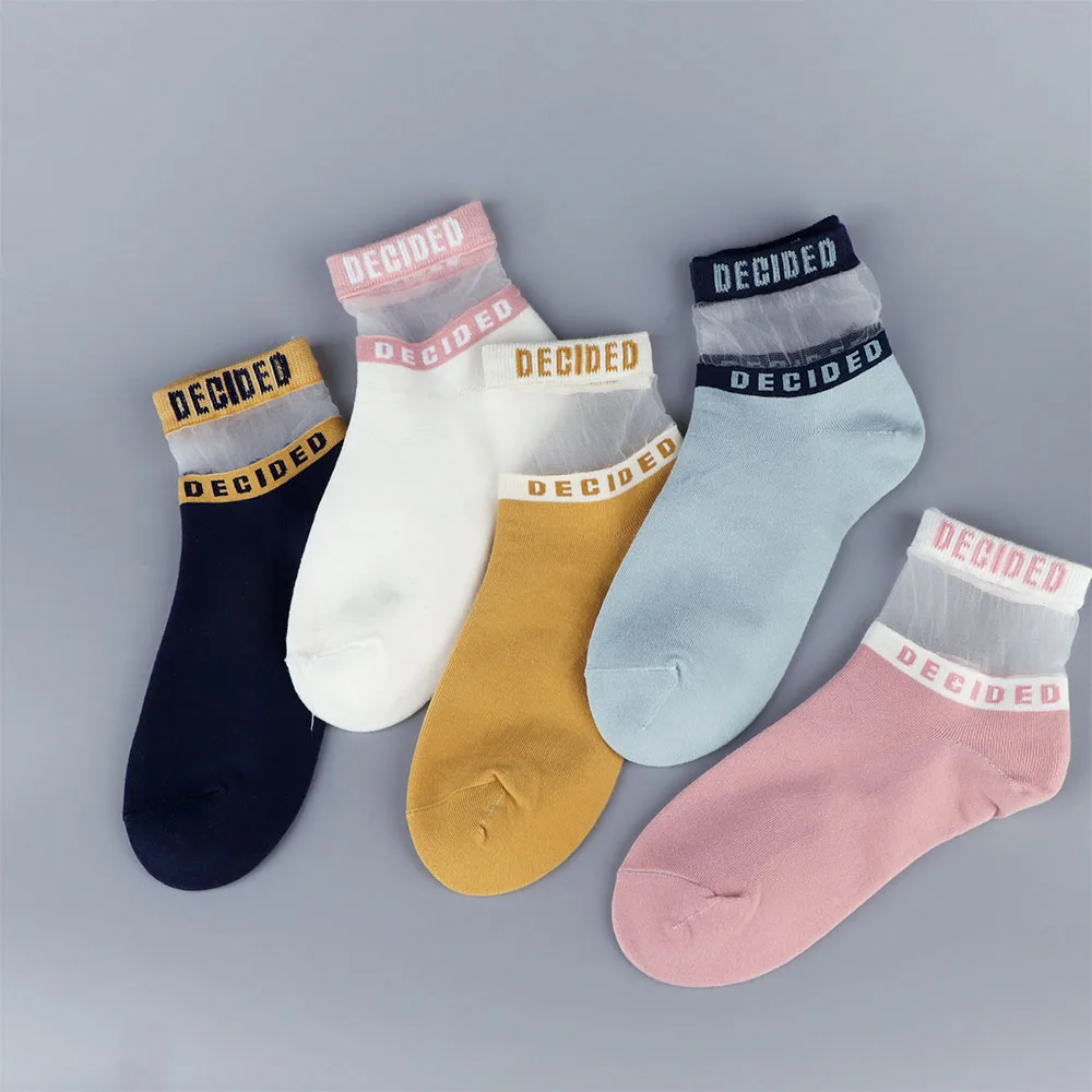 

Модные женские хлопковые шелковые короткие носки в Корейском стиле, яркие цветные кружевные повседневные Дышащие носки с буквами, 1 пара