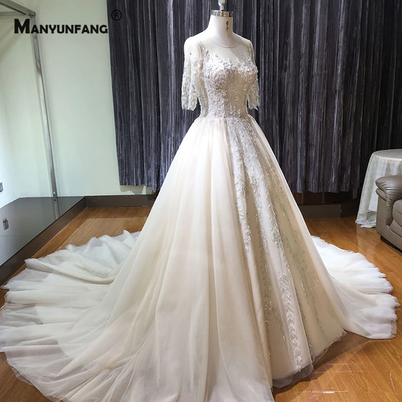 

100% Real Embroidery Appliques Tulle Chapel Train Bridal Ball Gown High-End Half Sleeve O-Neck Lace Up Back Wedding Dress