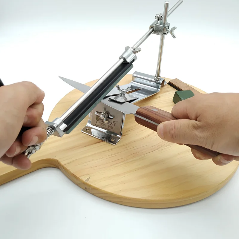 ВидеоRuixin Про Стальной профессиональный инструмент для заточки ножей Заточной станок Кухонные аксессуары Устройство для заточки Бар Алмаз