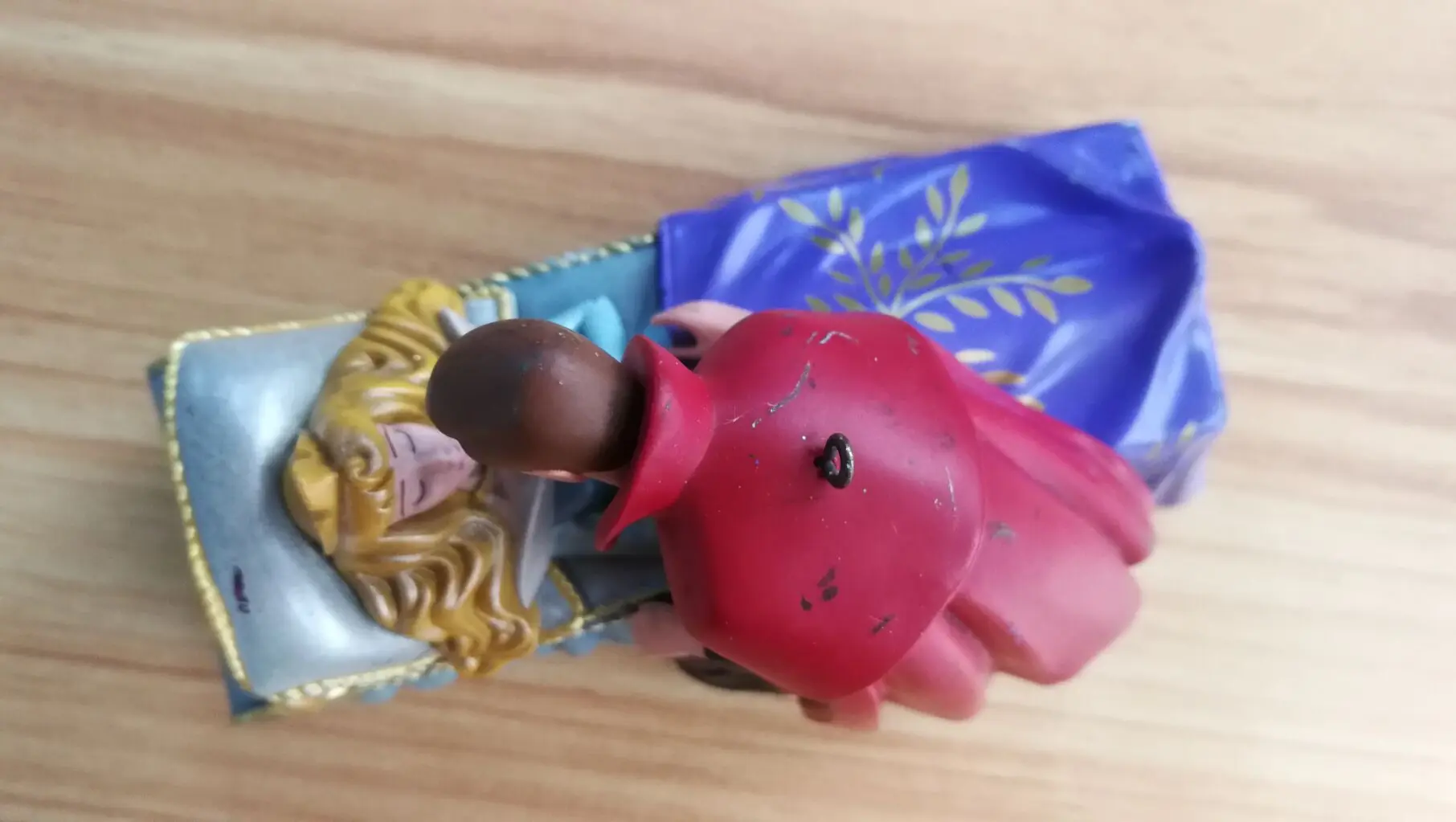 Безупречная ПВХ фигурка Спящая девочка и принц модель игрушки Безупречная ПВХ фигурка Спящая девочка и принц модель игрушки