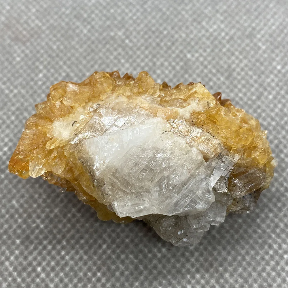 

The natural yellow calcite healing crystal comes from China