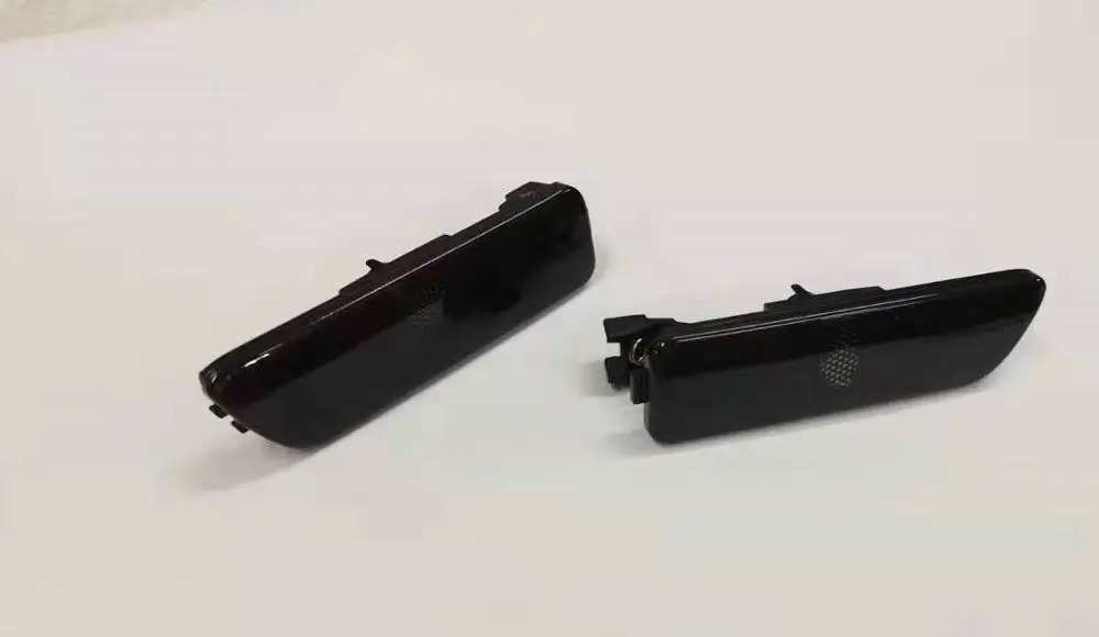 

Smoke Front Bumper Side Marker Light For VW Volkswagen Jetta / Bora MK4