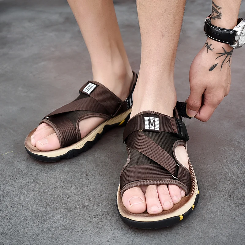 Men Outdoor Sandals Soft Upper Breathable Outdoor Slippers Flats Quick-Dry Casual Water Shoes Beach Anti-slippery Wear-resistant