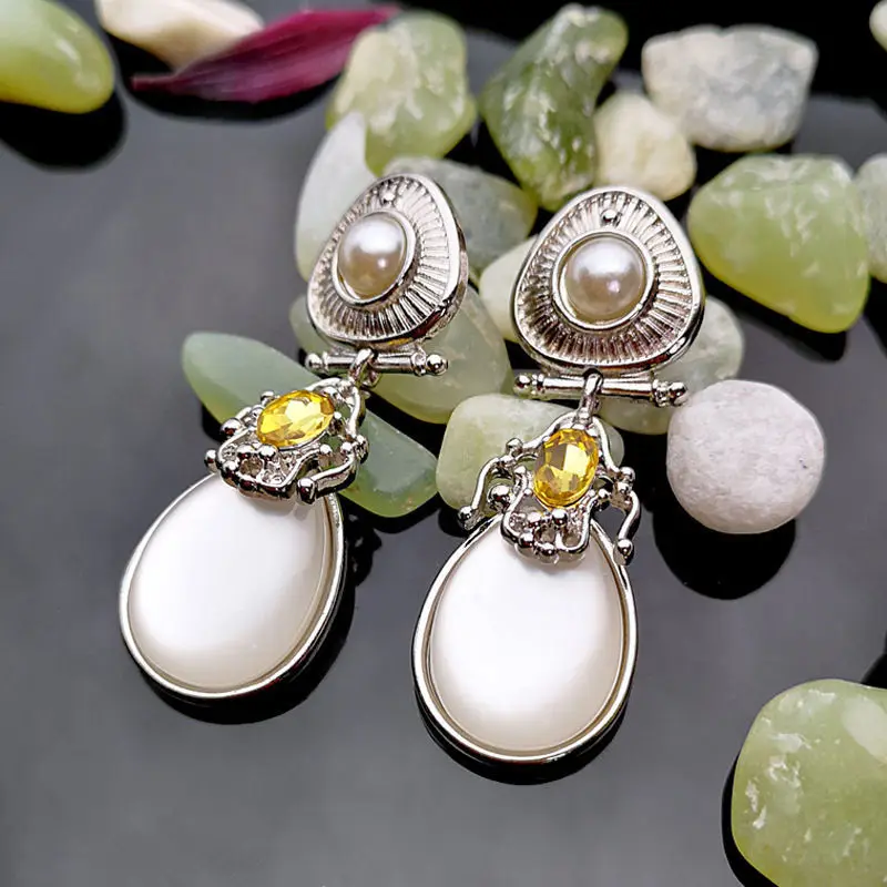 

Luxury 2019 Korean Moonstone Pearl Earings Silver Earrings for Women Fashion Jewelry Wedding Statement Brincos Accessories Mujer
